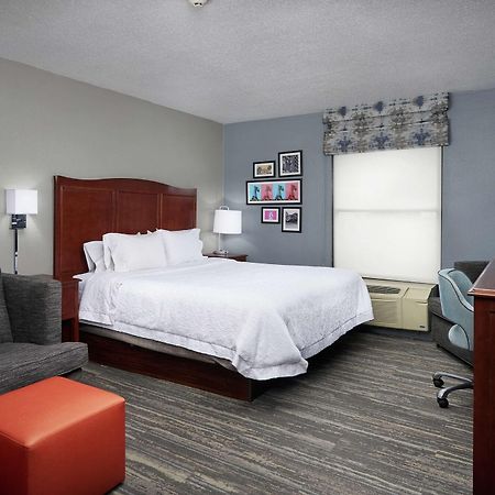 Hampton Inn Beaumont Exterior photo